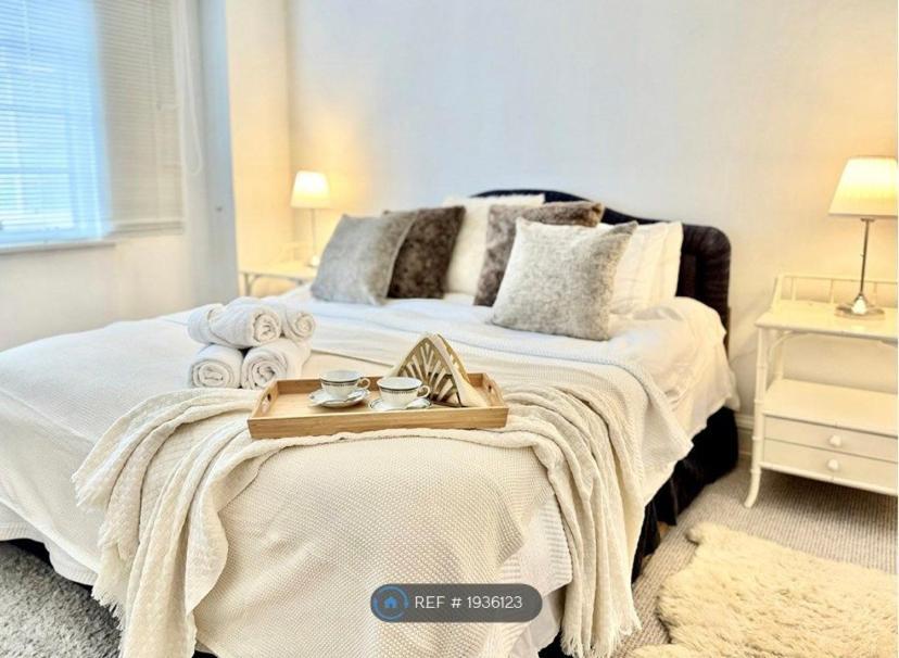 Executive Knightsbridge Apartment London Ngoại thất bức ảnh